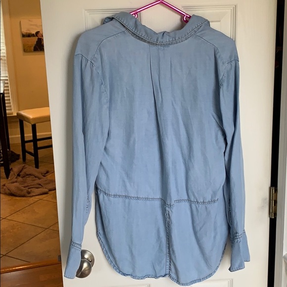 Cloth & stone button up chambray small - Picture 3 of 4
